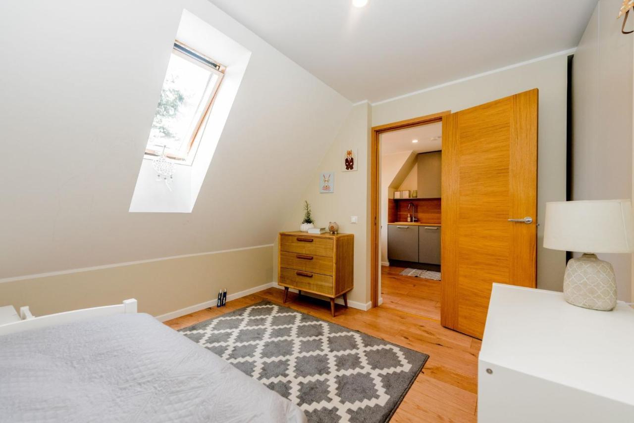 Karjamaa Apartment - Garden, Free Parking, Air Conditioning Parnu Exterior photo